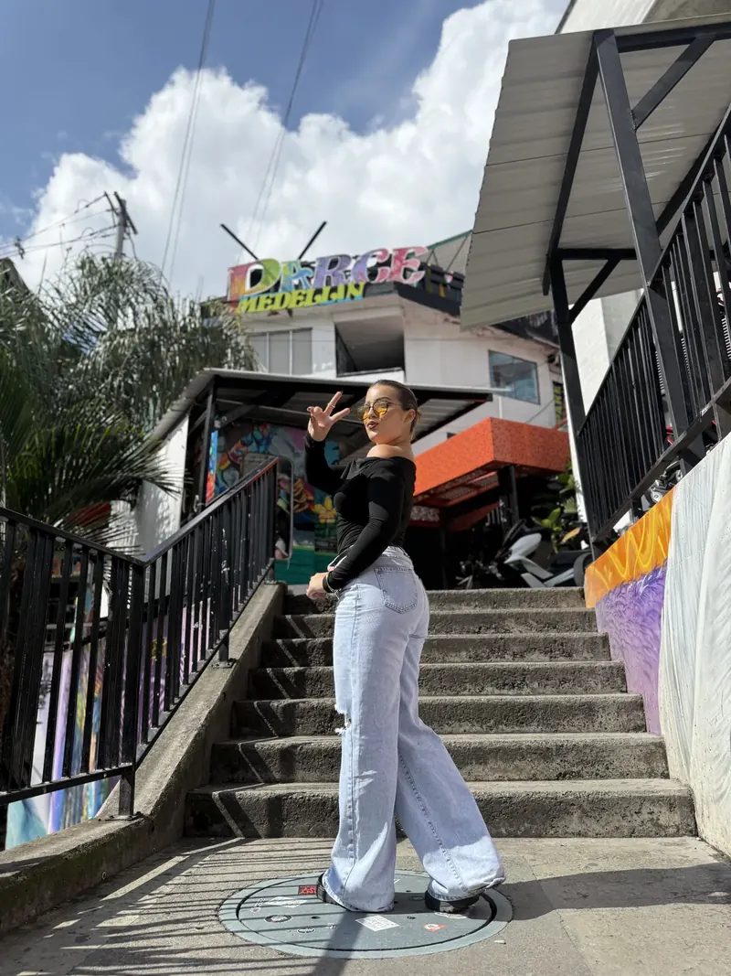 Medellín — 16