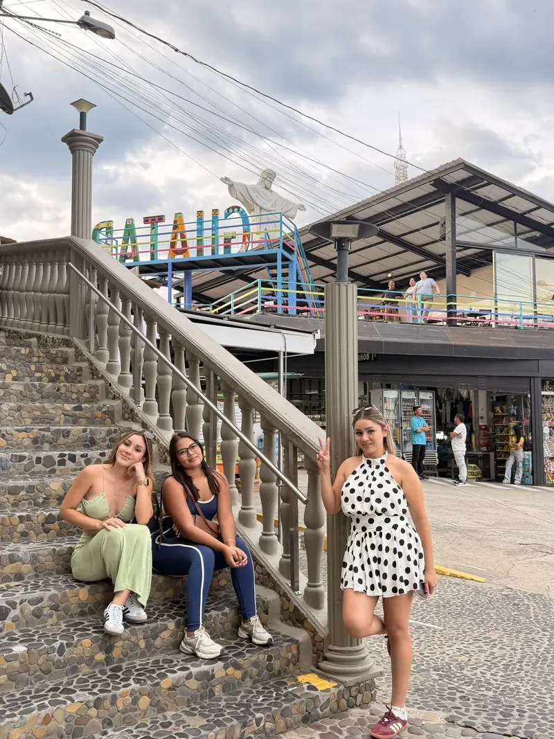 Medellín — 12